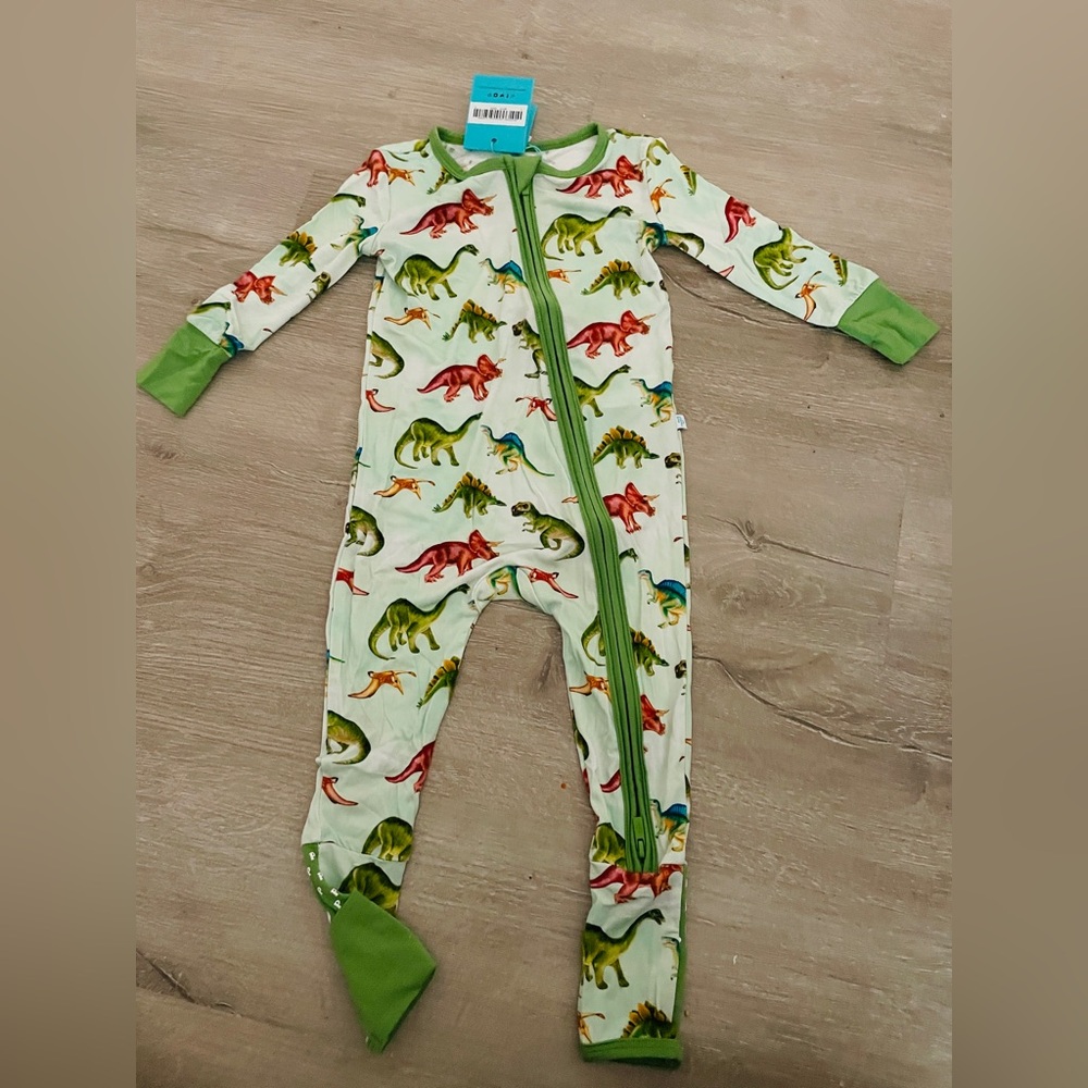 Posh Peanut Footless Zip Romper – Signature Dinosaur Print (Size 12–18 Months)